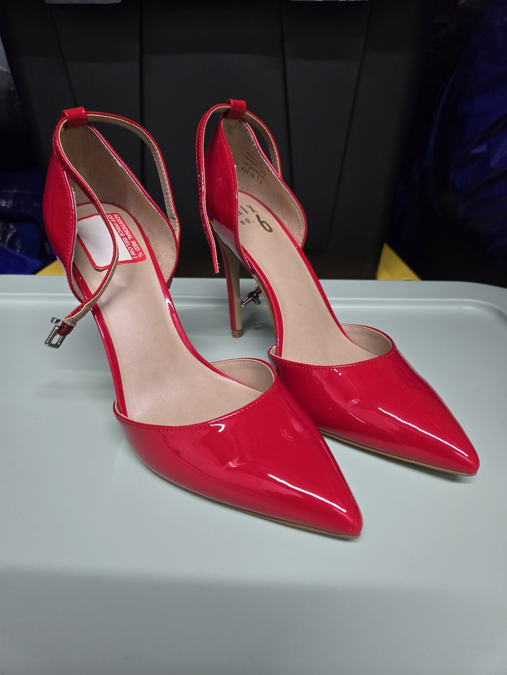 Mix No. 6 Size 8.5 Red Patent Ankle Strap Pump